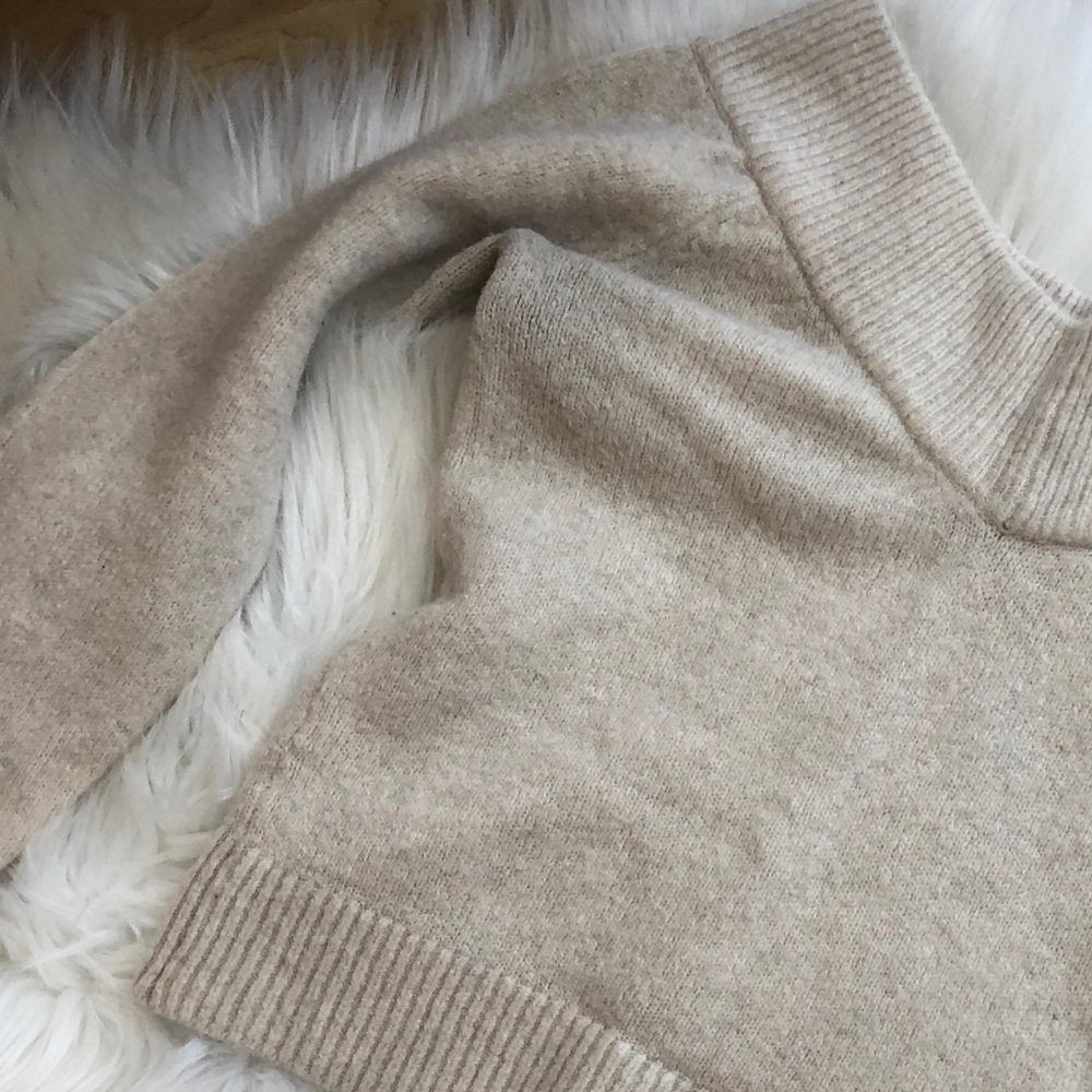 Classic Sweater in Cream - Picture 3 of 4